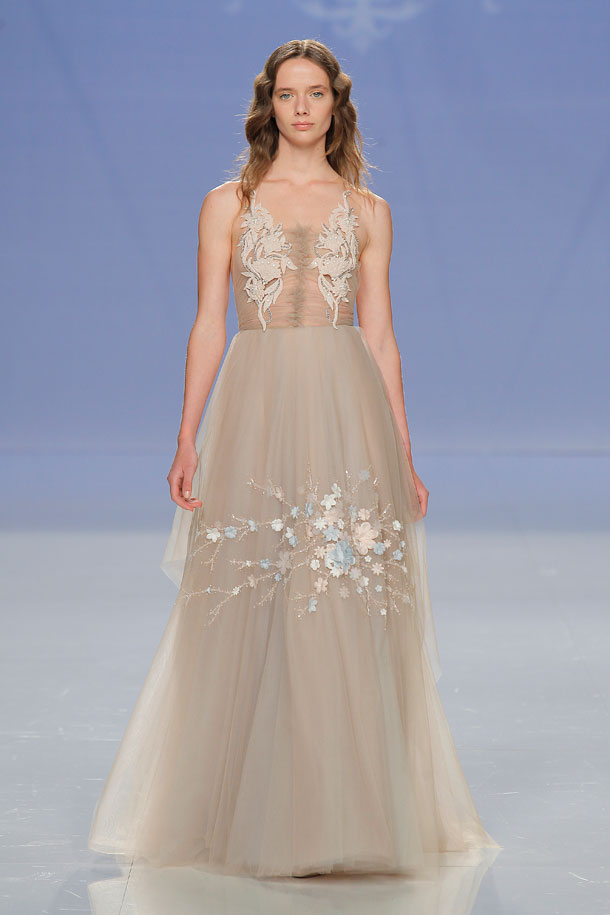 ilovebrides.pt Marco & Maria 2018 Barcelona Bridal Fashion Week 2017